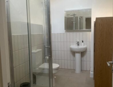 Flat 3 Bathroom